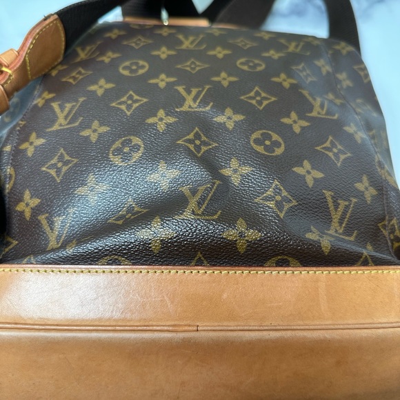 LOUIS VUITTON MONTSOURIS GM BACKPACK. AUTHENTIC - Picture 8 of 12